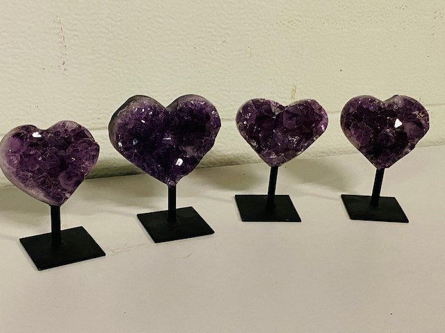 4x amethist hart op metalen standaard - afbeelding 3 van  6
