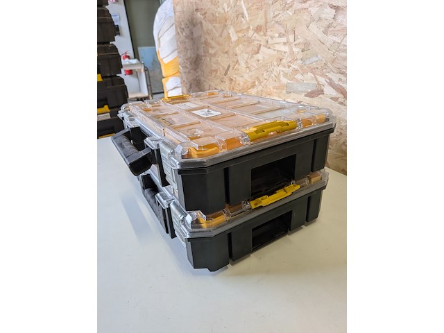 4x assortimentskoffer met ijzerwaren o.a. dewalt - afbeelding 7 van  20