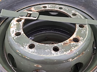 4x autoband op velg en 4x vrachtwagenband op vleg, o.a goodyear - afbeelding 3 van  17