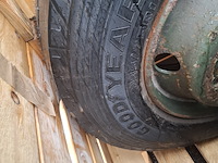 4x autoband op velg en 4x vrachtwagenband op vleg, o.a goodyear - afbeelding 6 van  17