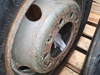 4x autoband op velg en 4x vrachtwagenband op vleg, o.a goodyear - afbeelding 8 van  17