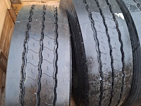 4x autoband op velg en 4x vrachtwagenband op vleg, o.a goodyear - afbeelding 9 van  17