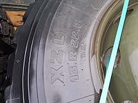 4x autoband op velg en 4x vrachtwagenband op vleg, o.a goodyear - afbeelding 13 van  17