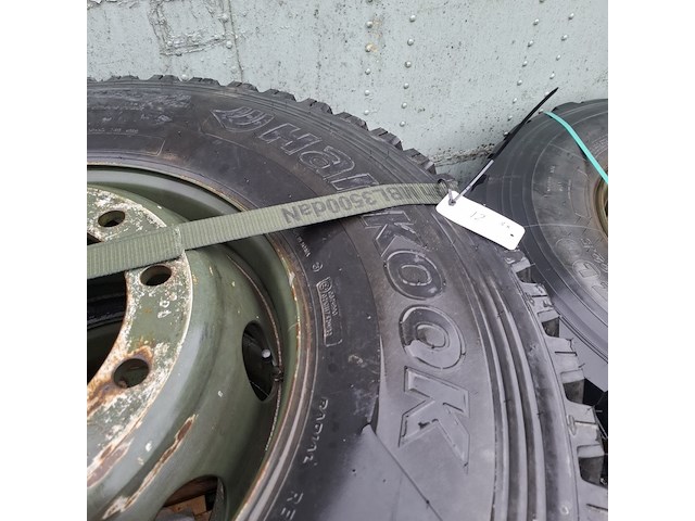 4x autoband op velg en 4x vrachtwagenband op vleg, o.a goodyear - afbeelding 17 van  17