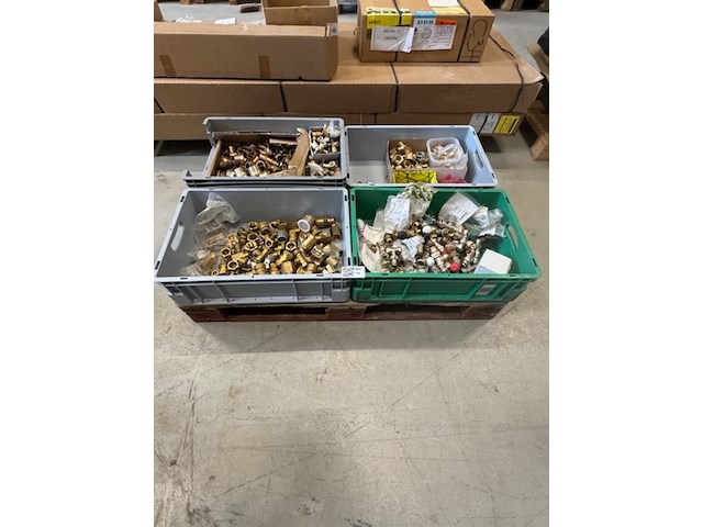 4x bak fittingen en koppelingen rehau en bonprix - afbeelding 1 van  5