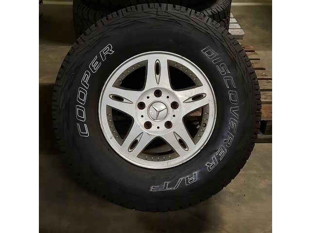 4x band met velg, mercedes-benz - afbeelding 2 van  9