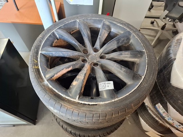 4x band met velg o.a. acceiera - afbeelding 2 van  7