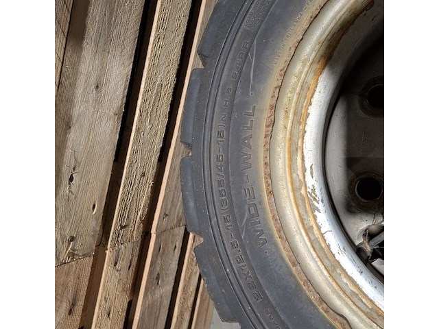 4x band met velg (t.b.v. ravo veegmachine), 28x12.5-15 (355/45-15) - afbeelding 10 van  12