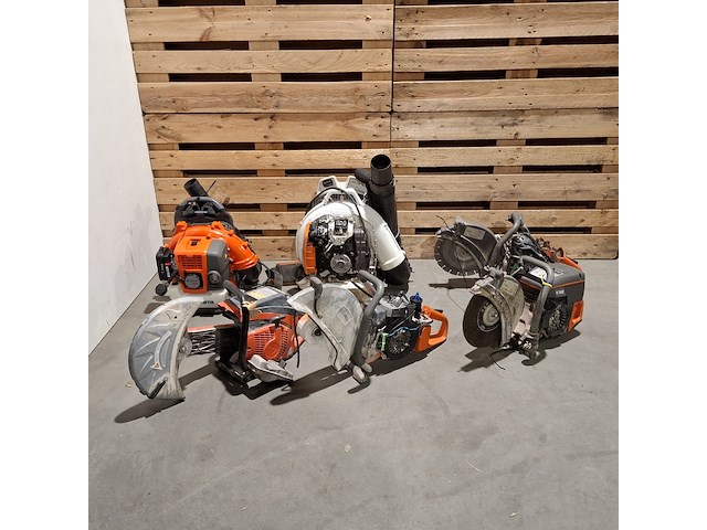 4x bandenzaag en 2x rug gedragen bladblazer, husqvarna, dolmar en stihl - afbeelding 1 van  37
