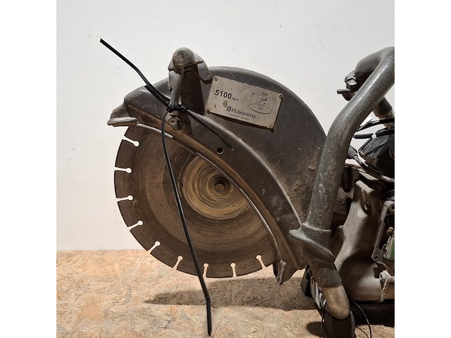 4x bandenzaag en 2x rug gedragen bladblazer, husqvarna, dolmar en stihl - afbeelding 16 van  37