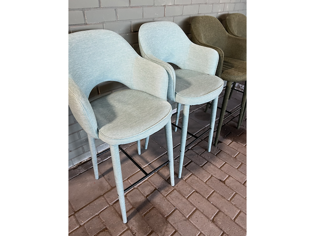 4x barkrukken , polspotten, cosy fabric - afbeelding 4 van  5