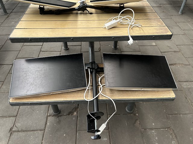 4x beeldscherm, 2x monitorbeugel, lg, 24mp88hv- s - afbeelding 2 van  3