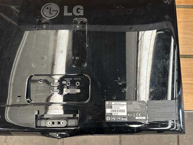 4x beeldscherm, lg - afbeelding 5 van  6