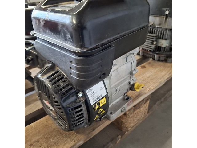 4x benzinemotor, honda, briggs & stratton - afbeelding 16 van  27