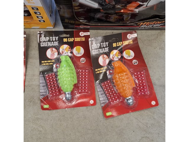 4x bestuurbare rc voertuigen, o.a. global - afbeelding 6 van  7