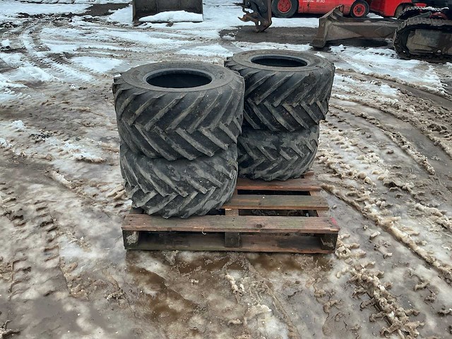 4x bkt tr-315 26x12.00 r12 banden - afbeelding 3 van  10