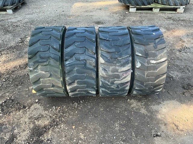 4x bkt wilde wall 27x10.50 r15 band, wiel en velg - afbeelding 5 van  12