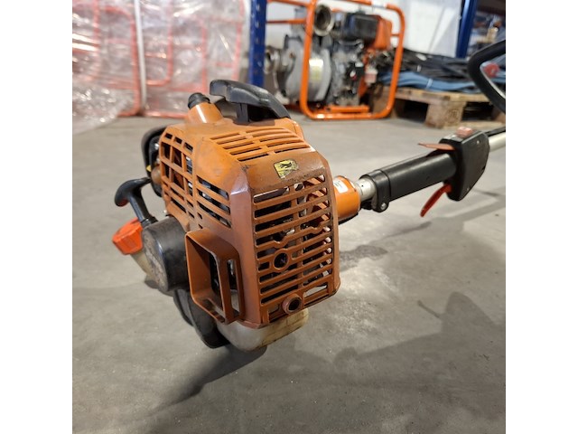 4x bosmaaier, kawasaki, echo en jonserend - afbeelding 33 van  37