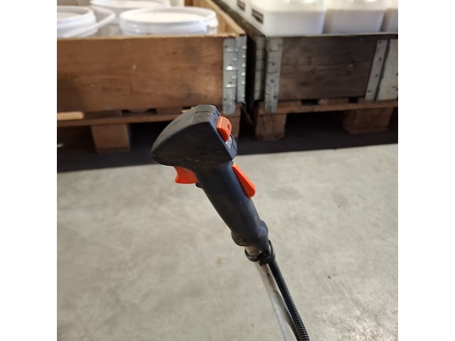 4x bosmaaier, kawasaki, echo en jonserend - afbeelding 8 van  36