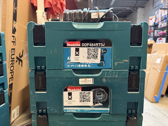 4x bouwgereedschap in koffer, 1x lader makita, ddf484rt3j, djv182zj, dhr242zjv, dhs630zj - afbeelding 4 van  5