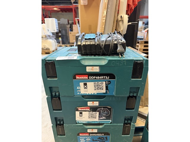 4x bouwgereedschap in koffer, 1x lader makita, ddf484rt3j, djv182zj, dhr242zjv, dhs630zj - afbeelding 2 van  5