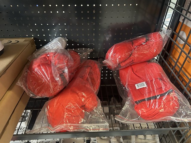 4x boxzak met bluetooth en 1 paar bokshandschoenen - afbeelding 2 van  6