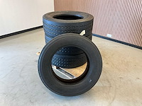 4x bridgestone 295/60r22.5 retread vrachtwagenband - afbeelding 2 van  6