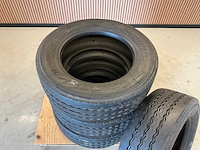 4x bridgestone 295/60r22.5 retread vrachtwagenband - afbeelding 6 van  6