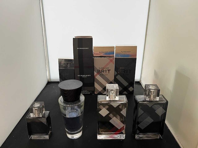 4x burberry parfum - afbeelding 2 van  2