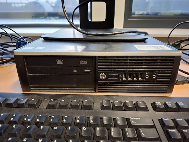 4x computer met beeldscherm en toetsenbord hp, hp pro 6300 sff i5 en hp 6300 sff, bouwjaar 2013 en 2016 - afbeelding 11 van  13
