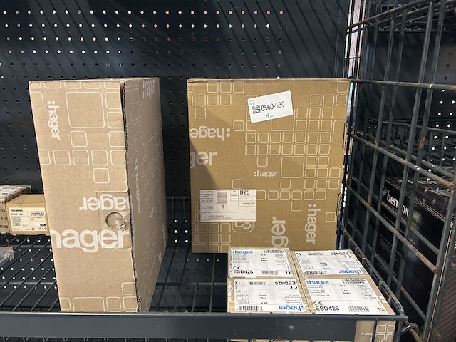 4x contacteur, 2x inbouwunit leeg hager - afbeelding 1 van  6