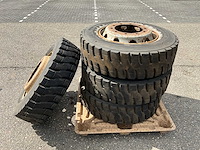 4x continental 275/70 r22.5 urban-traffic m+s band met velg - afbeelding 2 van  7