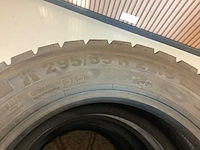 4x continental 295/55r22.5 m+s retread vrachtwagenband - afbeelding 6 van  9