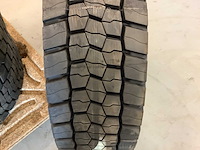 4x continental 295/55r22.5 m+s retread vrachtwagenband - afbeelding 8 van  9