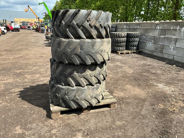4x continental as-farmer 400/70 r20 band, wiel en velg - afbeelding 8 van  11