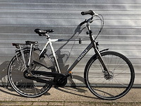 4x damesfiets en herenfiets oa: popal, batavus, gazelle, koga - afbeelding 6 van  9