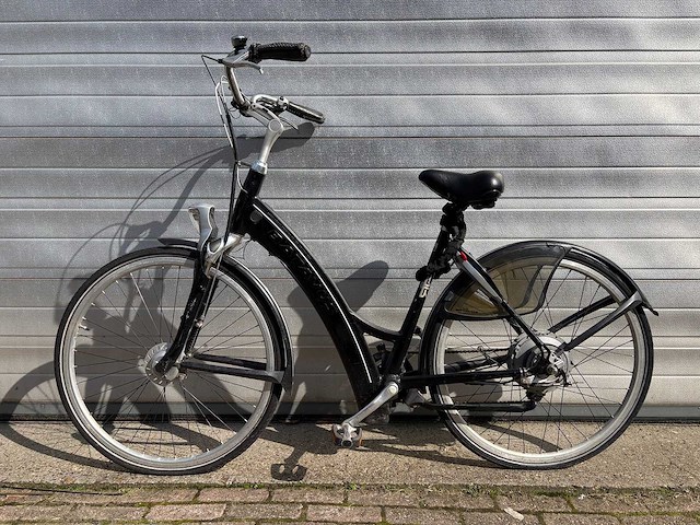 4x damesfiets en herenfiets oa: popal, batavus, gazelle, koga - afbeelding 9 van  9