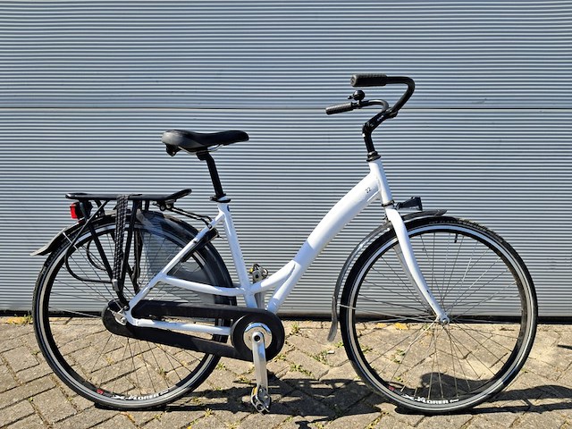 4x damesfiets, wit - afbeelding 2 van  9