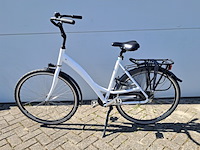 4x damesfiets, wit - afbeelding 3 van  9