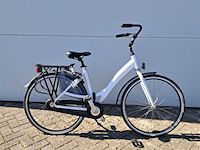 4x damesfiets, wit - afbeelding 2 van  9