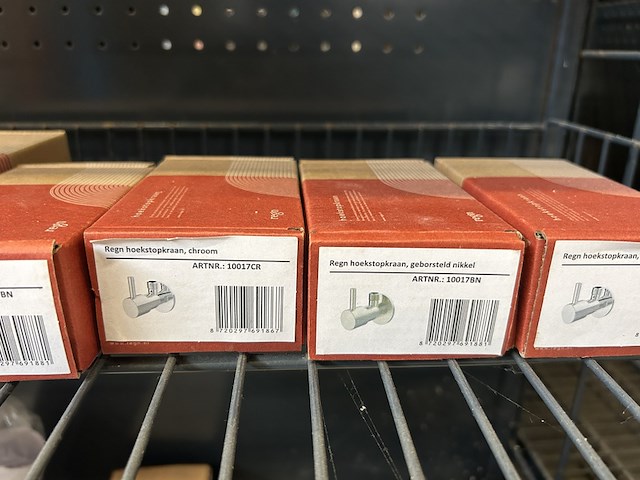 4x design hoekstopkraan, 1x plafondarm, 1x accessoire, regn - afbeelding 2 van  3
