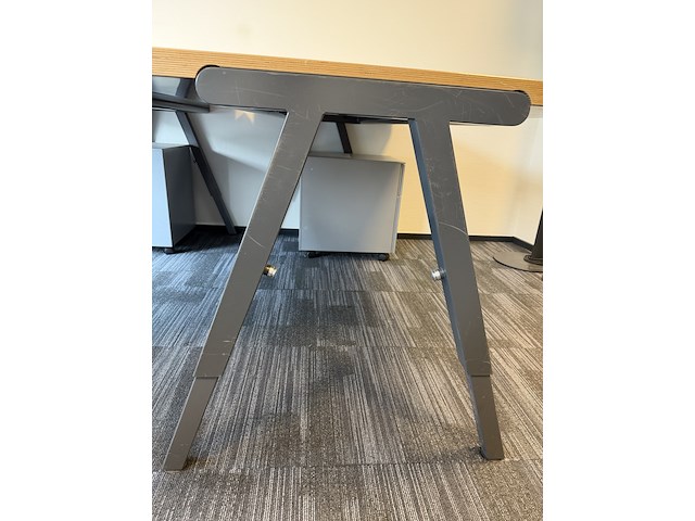 4x design tafels piet boon, licht hout - afbeelding 3 van  3