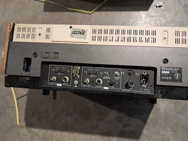 4x diverse audio-apparatuur, o.a sony , roland en qsc - afbeelding 8 van  14