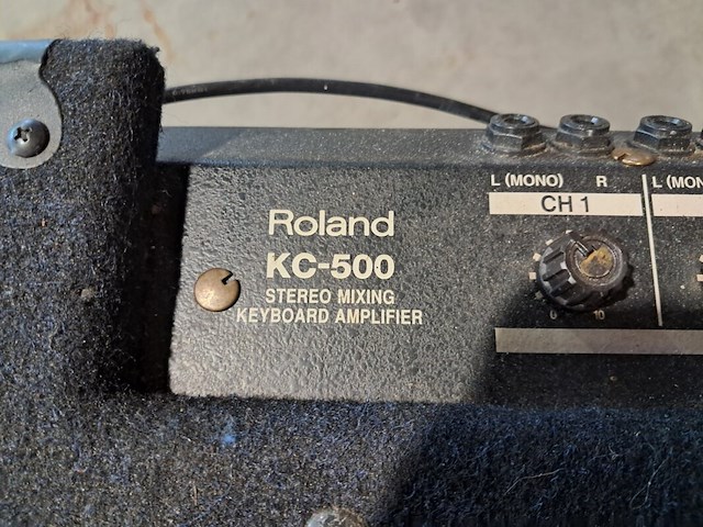 4x diverse audio-apparatuur, o.a sony , roland en qsc - afbeelding 12 van  14
