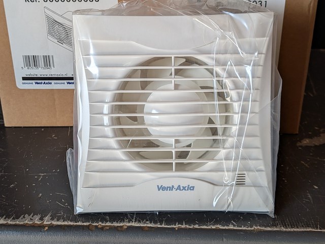 4x diverse badkamer ventilator azur - afbeelding 8 van  8