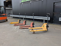 4x diverse handpompwagen - afbeelding 12 van  19