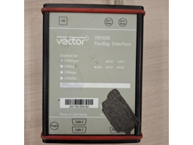 4x diverse interface t.b.v. automotive netwerktechniek vector, vn2610, vn7600, vn2640, vn2600 - afbeelding 6 van  10