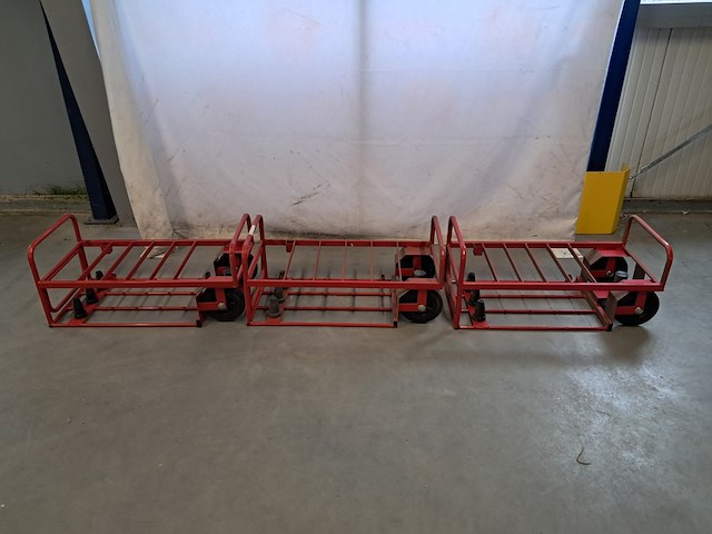 4x diverse transportkarren - afbeelding 7 van  9