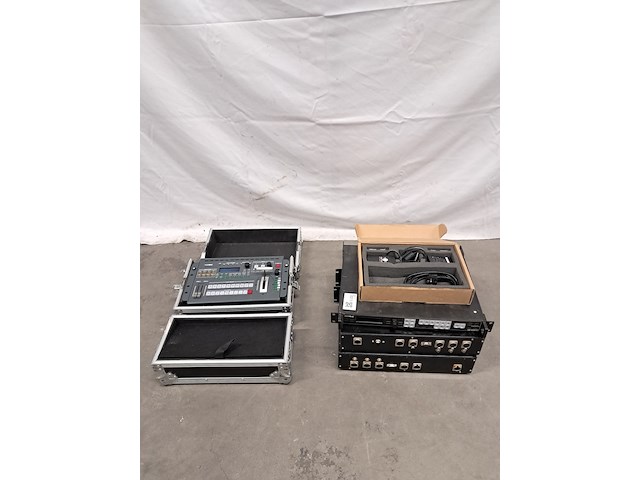 4x diversen video, rgb-link - afbeelding 1 van  15