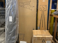 4x diversen w.o. huishoudtrap, vloerlamp, w.o. songmics, vidaxl - afbeelding 1 van  7